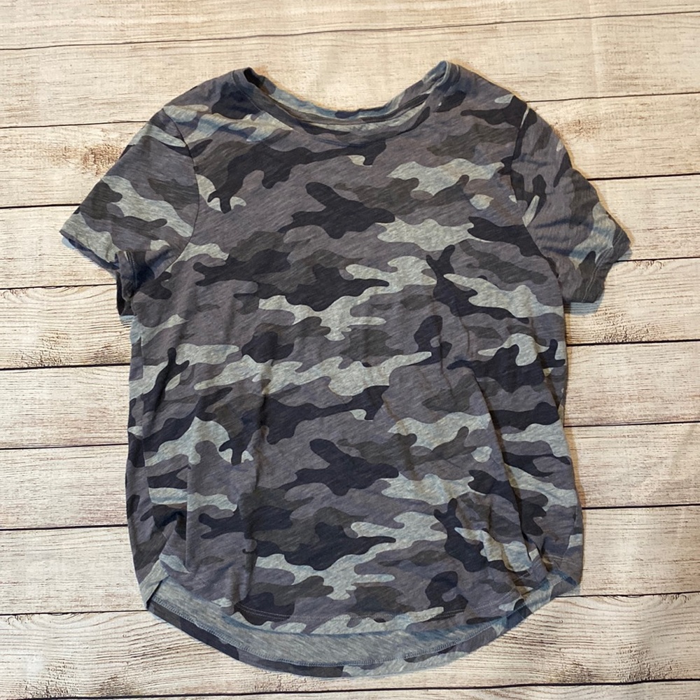Old Navy Short Sleeve Camo Shirt